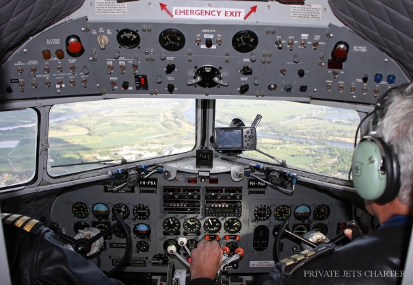 Douglas DC-3